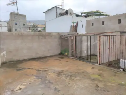 Casa en calle Marmolejos