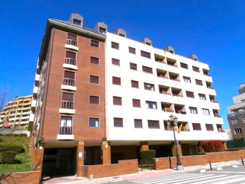 Local comercial en calle Ribera de Arriba