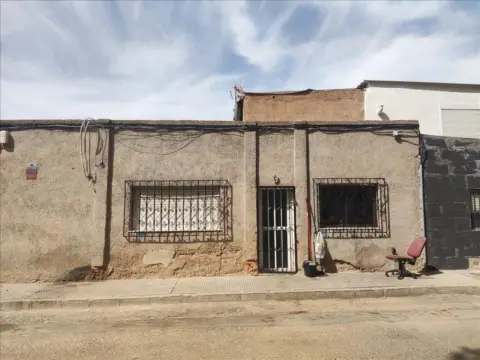 Casa en calle Alc.Valentin Arroni-Vicar