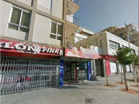 Local comercial en Avinguda de Alcoi