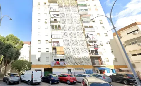 Piso en calle Deva