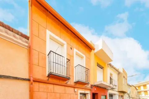 Casa en calle de San Antonio