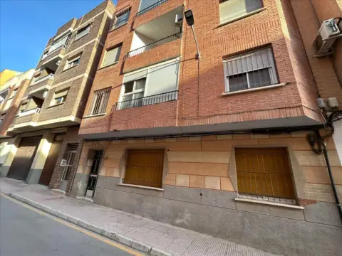 Piso en calle de los Naranjos