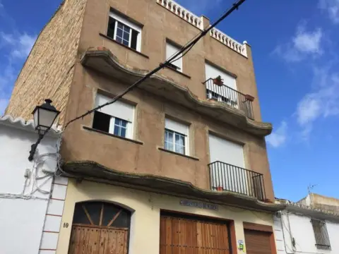 Local comercial en calle de La Paz