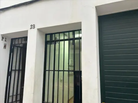 Casa en calle de Ramón y Cajal