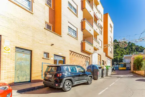 Local comercial en Avenida Ciudad de Murcia