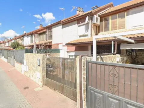 Casa adosada en calle del Pintor Murillo