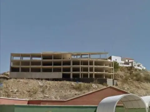 Casa adosada en calle Parcela de La Ue-11 de Olula del Río. Parcela 1