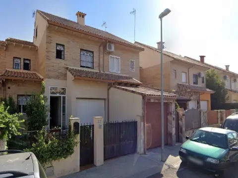 Casa en calle de Jacinto Benavente