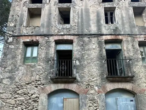 Casa en Carrer de la Font de la Reina