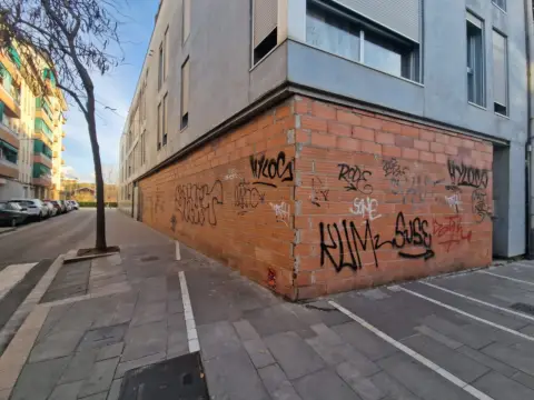 Local comercial en Carrer d'Antoni Gaudí