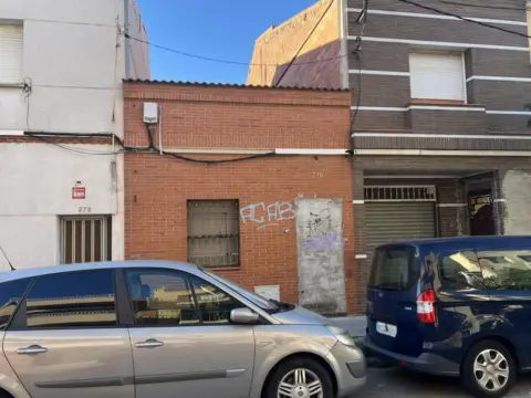 Casa en Carrer Ample