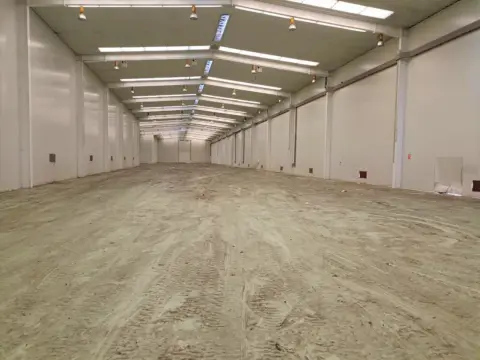 Nave industrial en Alameda Cuadriella