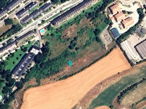 Terreno en calle Ar Sup-9 Levante 1 15 Suelo Polígono 47 Parcela