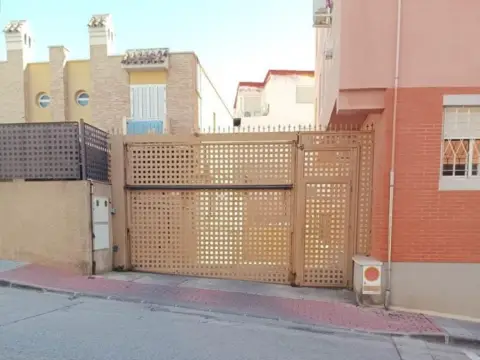Garaje en Travesía la Paz