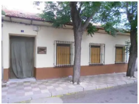 Casa adosada en calle de Murillo