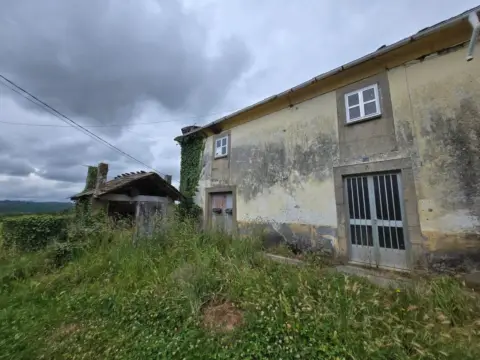 Piso en calle Folgueira