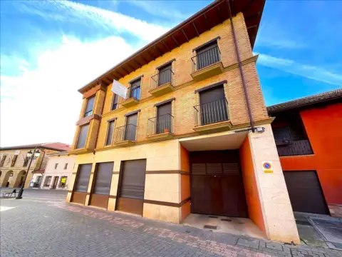 Piso en Plaza del Fundador