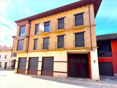 Piso en Plaza del Fundador