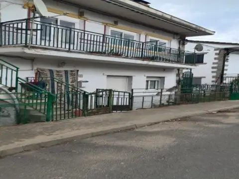 Piso en calle Rincon de Niña Montero