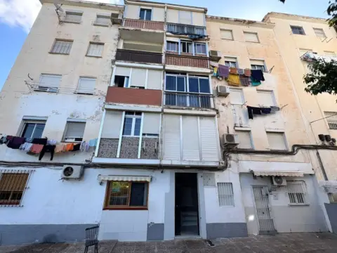 Piso en calle Trinquete