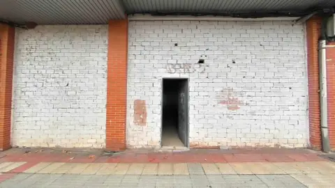 Local comercial en calle de Samalar