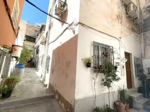 Casa en calle Duimovich