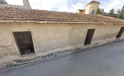 Casa adosada en calle de los Andaluces
