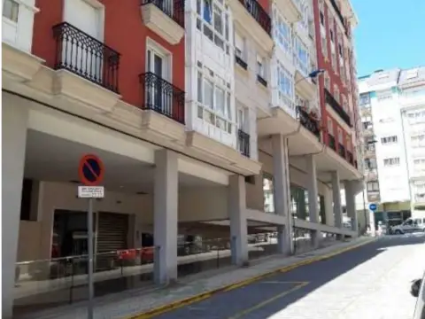 Garaje en Avenida de Álvaro Cunqueiro