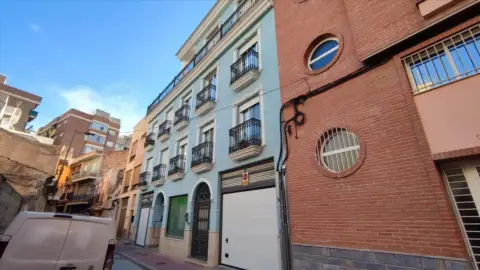 Local comercial en calle calle López Lacal Ign