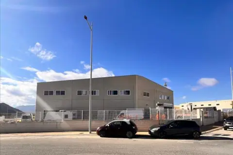 Nave industrial en Carrer Modelistas