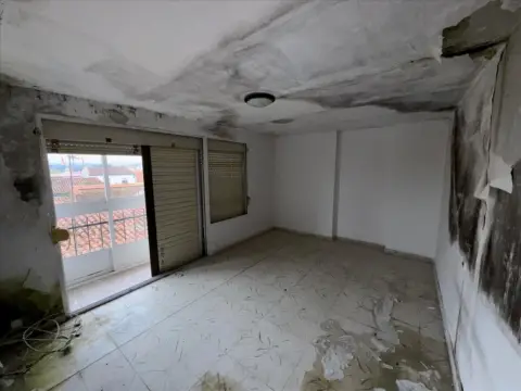 Casa adosada en calle de Gabriel y Galán