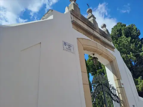 Casa adosada en calle CL Calvari
