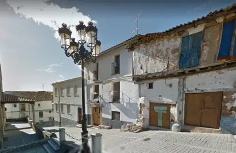 Casa en calle de la Cuesta de la Torre