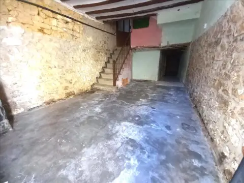 Casa adosada en calle Sant Josep