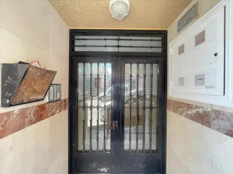 Piso en calle del Mar Tirreno