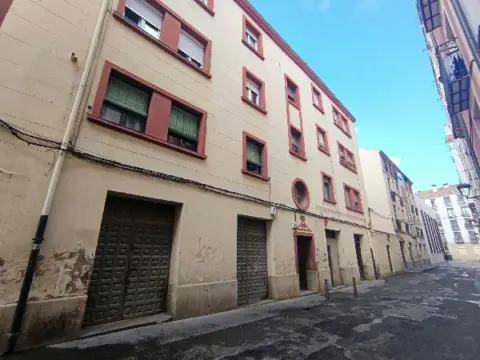 Piso en calle de San Gil