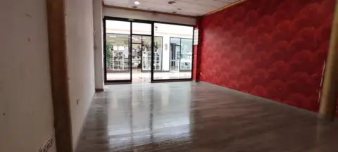 Local comercial en Almansa