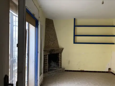 Casa adosada en calle de Esteban Lara