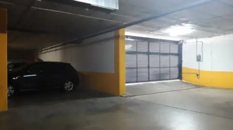 Garaje en calle de Dulce Chacón