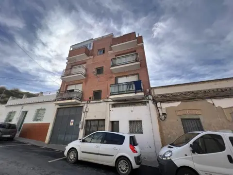 Piso en calle Tharsis