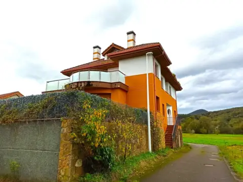 Piso en Barrio de las Hazas