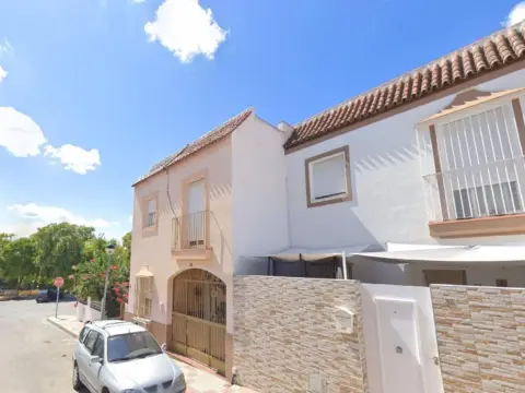 Casa en calle La Monjia