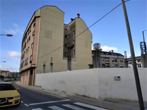 Casa adosada en calle Nosa Sra. Do Carme - Bure