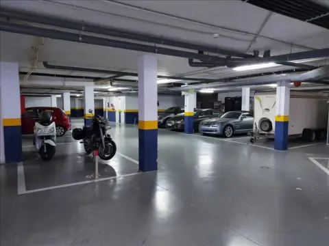 Garaje en calle Diamante