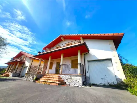 Piso en Barrio de la Mollaneda