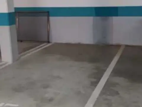 Garaje en calle Darsena