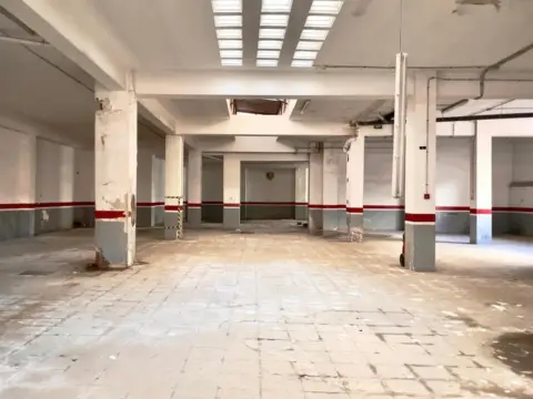Local comercial en Carrer de Pizarro