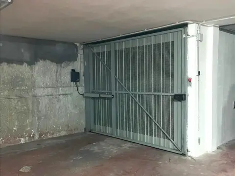 Garaje en Carrer d'Amèrica