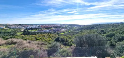 Casa adosada en calle Doña Julia